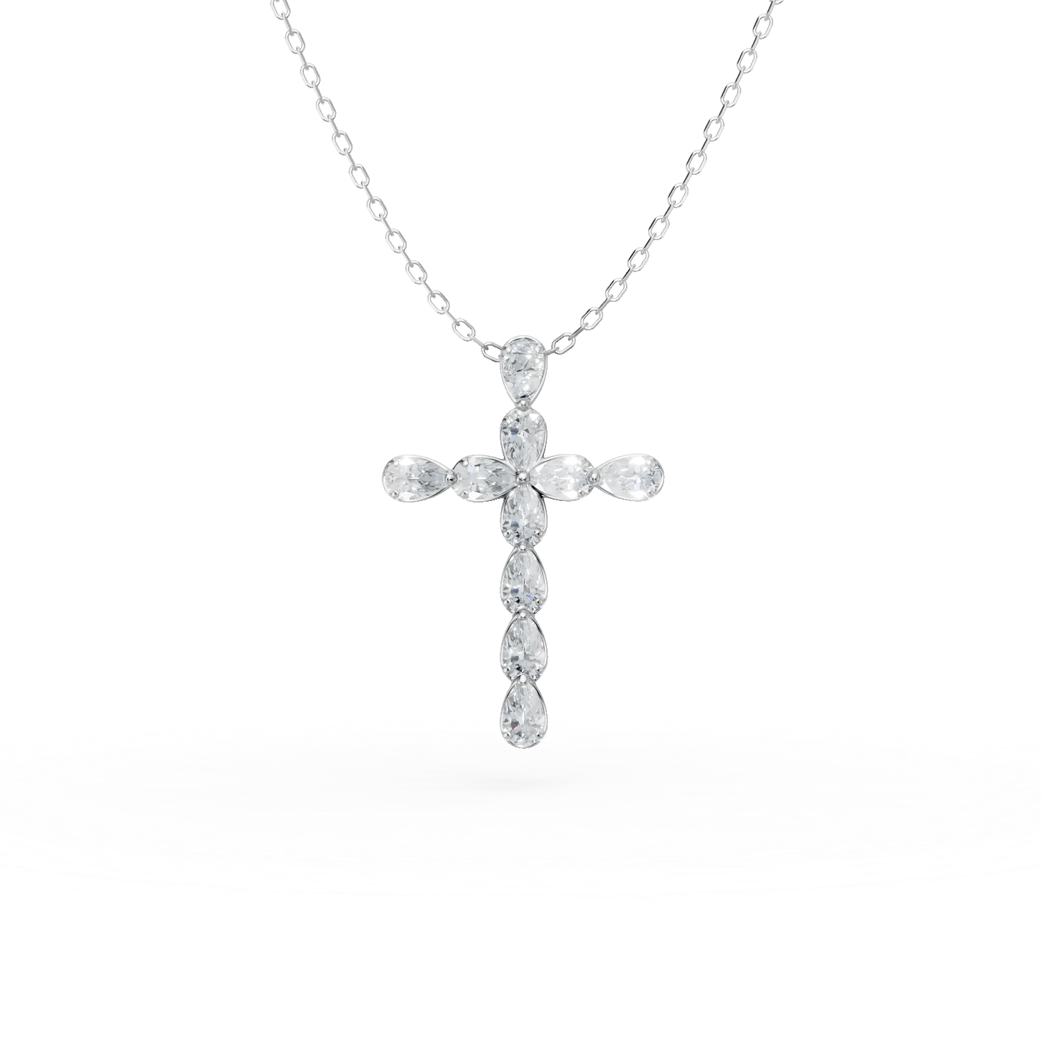 Lanț cu pandantiv cruce din aur alb și diamante de 0.7ct Lanț cu pandantiv cruce din aur alb și diamante de 0.7ct