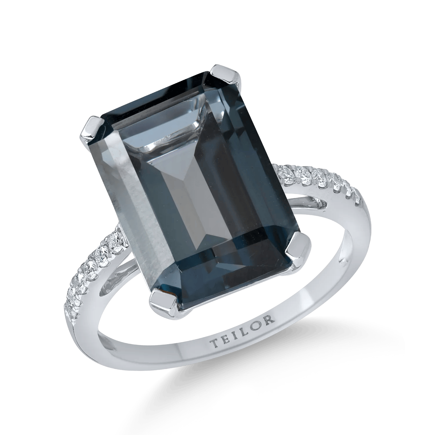 Inel din aur alb cu topaz london blue octogonal de 7.9ct și diamante de 0.1ct – Teilor Inel din aur alb cu topaz london blue octogonal de 7.9ct și diamante de 0.1ct – Teilor