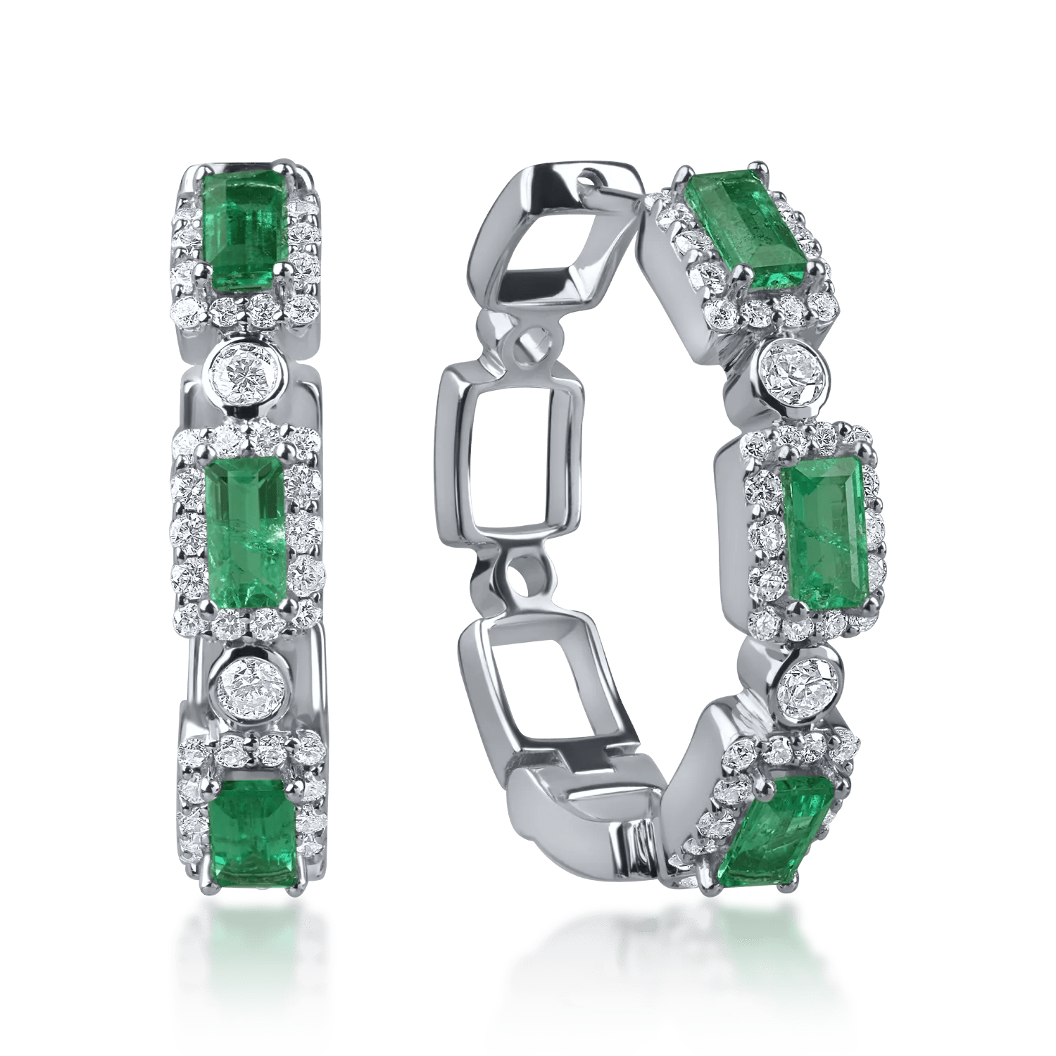 Cercei pe ureche din aur alb cu smaralde de 0.7ct și diamante de 0.5ct Cercei pe ureche din aur alb cu smaralde de 0.7ct și diamante de 0.5ct