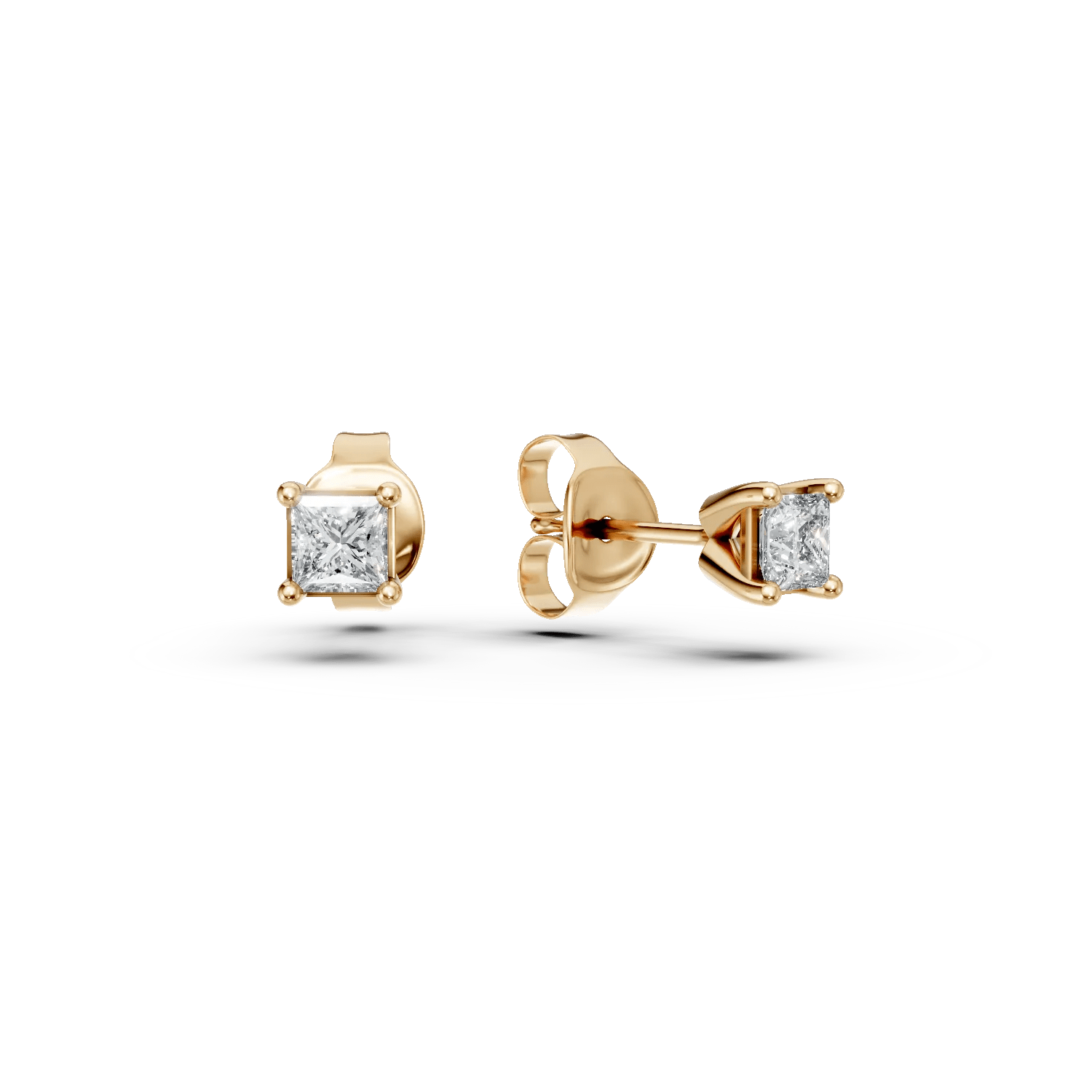 Cercei stud din aur galben cu diamante princess 0.2ct Cercei stud din aur galben cu diamante princess 0.2ct