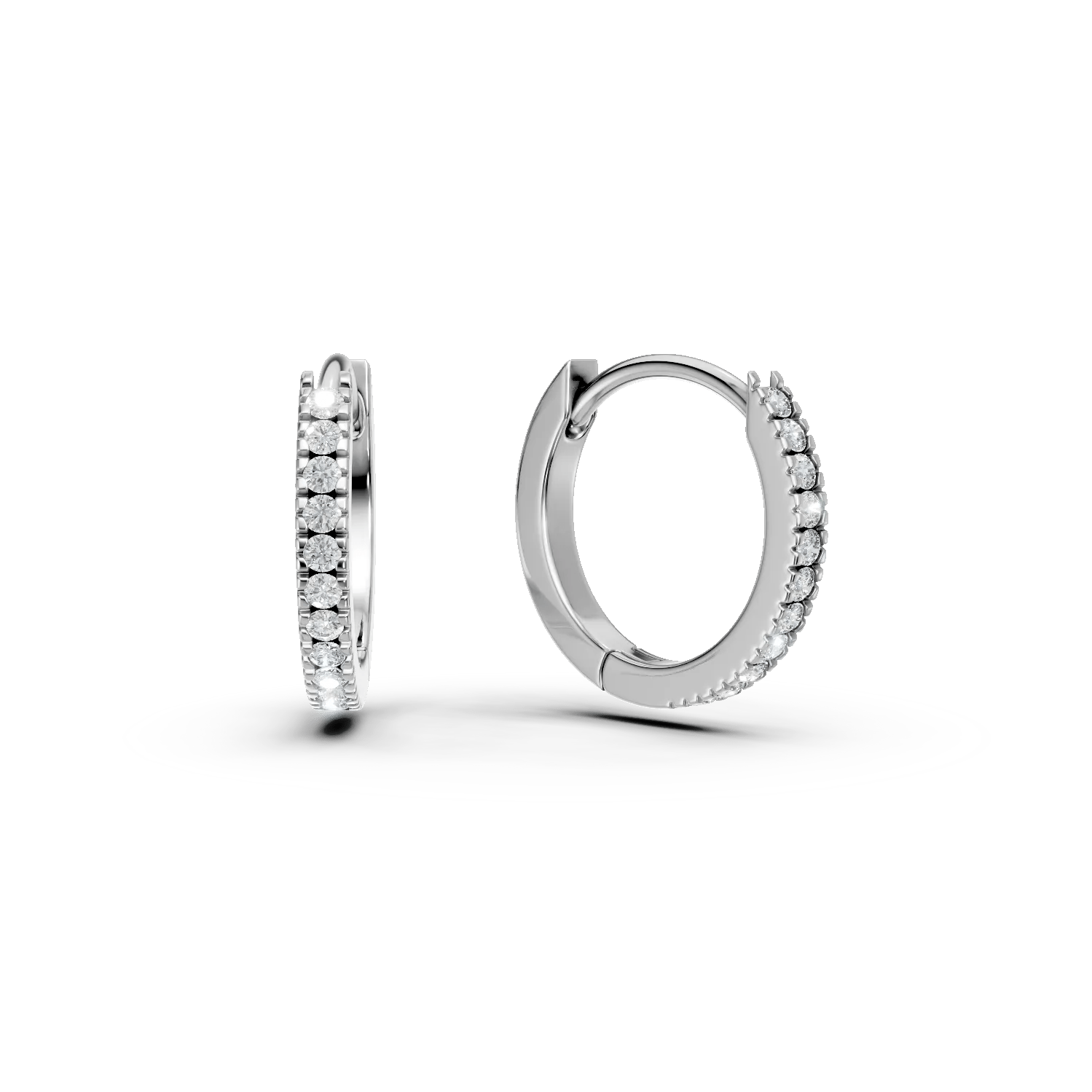 Cercei din aur alb cu diamante de 0.08ct Cercei din aur alb cu diamante de 0.08ct