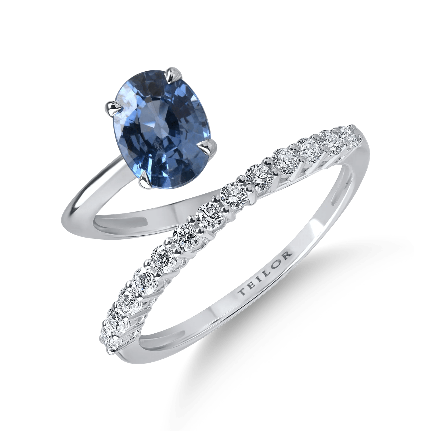 Inel deschis din aur alb cu safir albastru de 1.5ct și diamante de 0.31ct Inel deschis din aur alb cu safir albastru de 1.5ct și diamante de 0.31ct