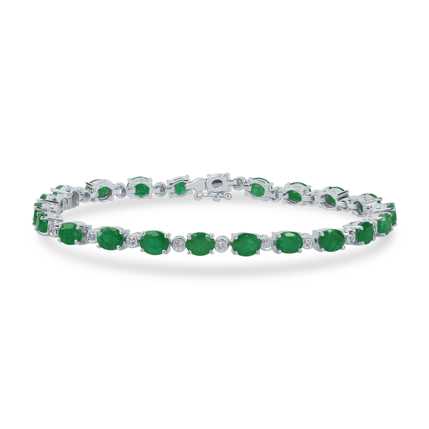 Brățară tennis din aur alb cu smaralde ovale de 7.14ct și diamante de 0.32ct Brățară tennis din aur alb cu smaralde ovale de 7.14ct și diamante de 0.32ct