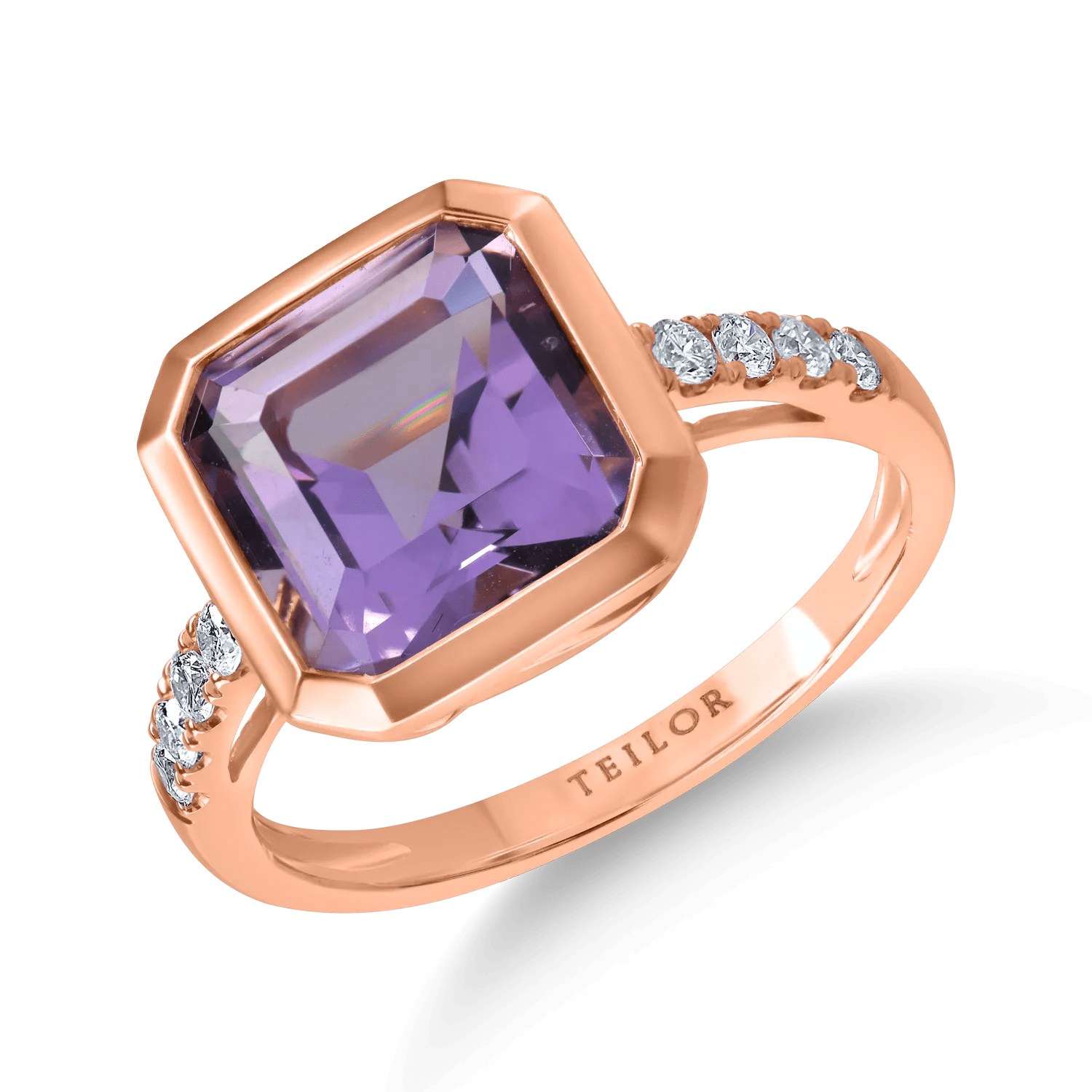 Inel din aur roz cu ametist square de 3.7ct si diamante de 0.19ct Inel din aur roz cu ametist square de 3.7ct si diamante de 0.19ct
