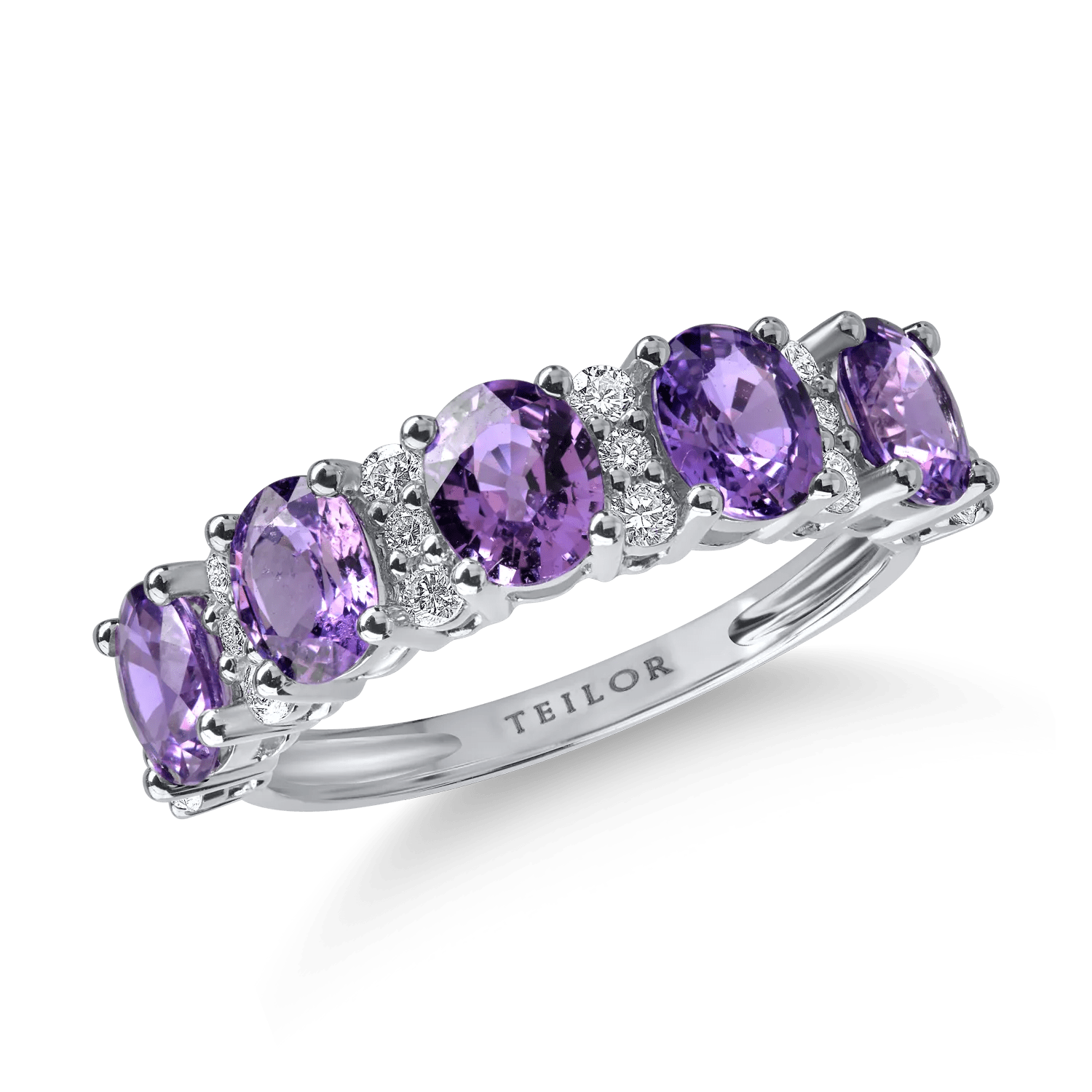 Inel din aur alb cu safire violet ovale de 2.13ct și diamante de 0.26ct Inel din aur alb cu safire violet ovale de 2.13ct și diamante de 0.26ct