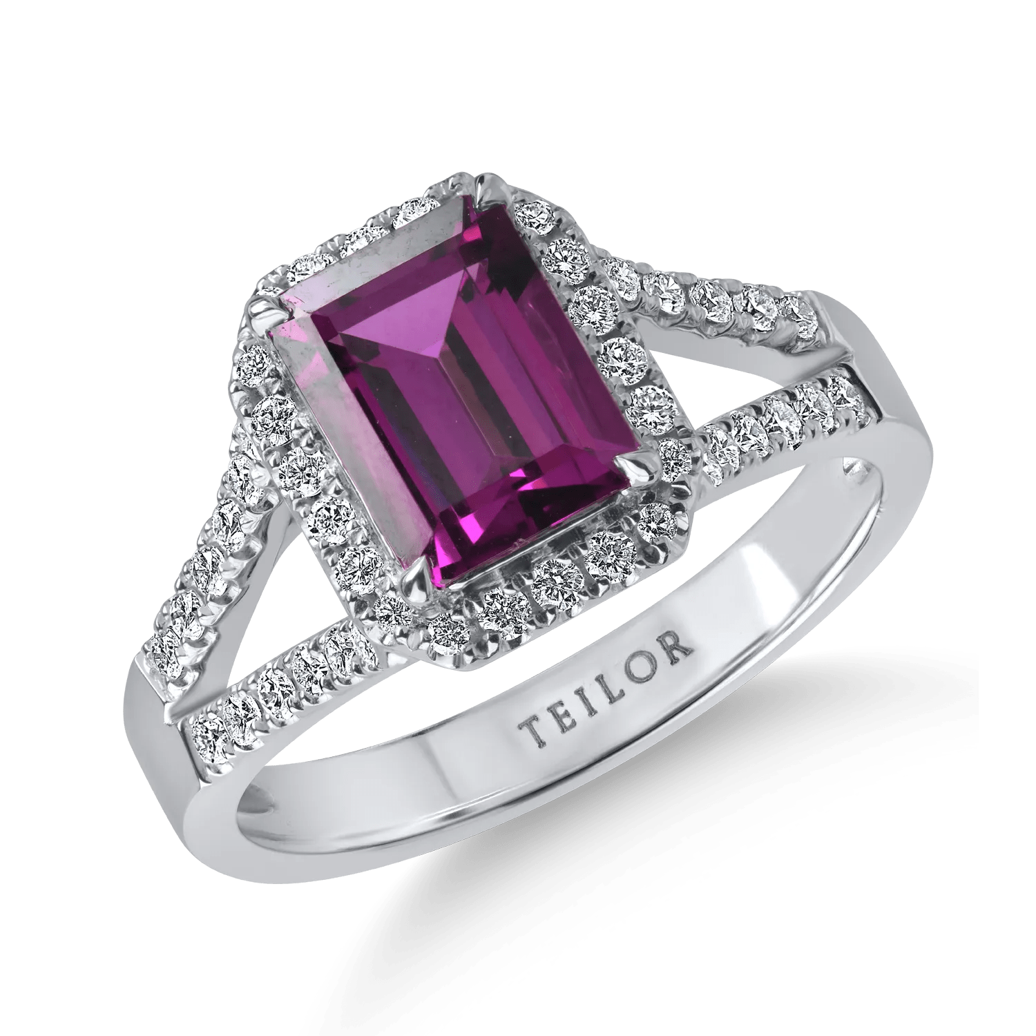 Inel din aur alb cu granat mov octogonal de 1.81ct și diamante de 0.38ct Inel din aur alb cu granat mov octogonal de 1.81ct și diamante de 0.38ct