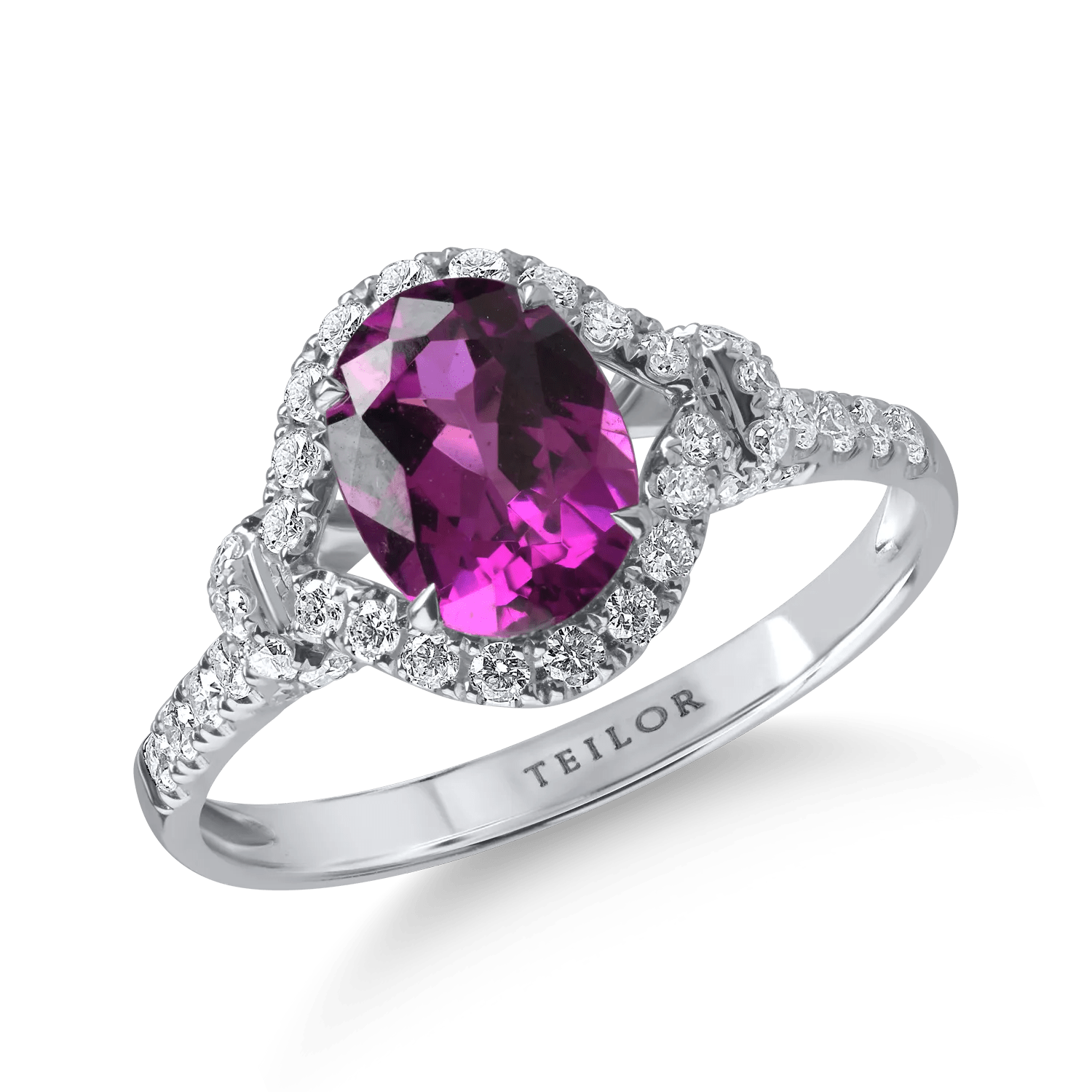 Inel din aur alb cu granat mov oval de 1.56ct și diamante de 0.52ct Inel din aur alb cu granat mov oval de 1.56ct și diamante de 0.52ct
