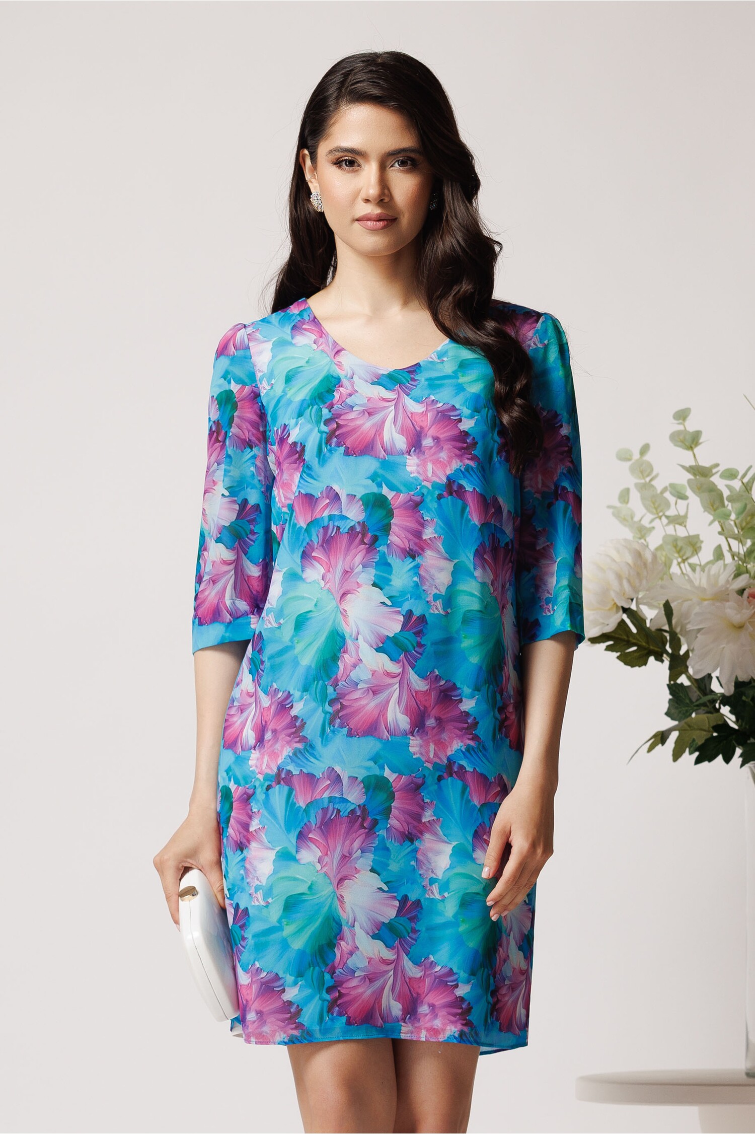 Rochie turcoaz din viscoză cu imprimeuri lila Rochie turcoaz din viscoză cu imprimeuri lila