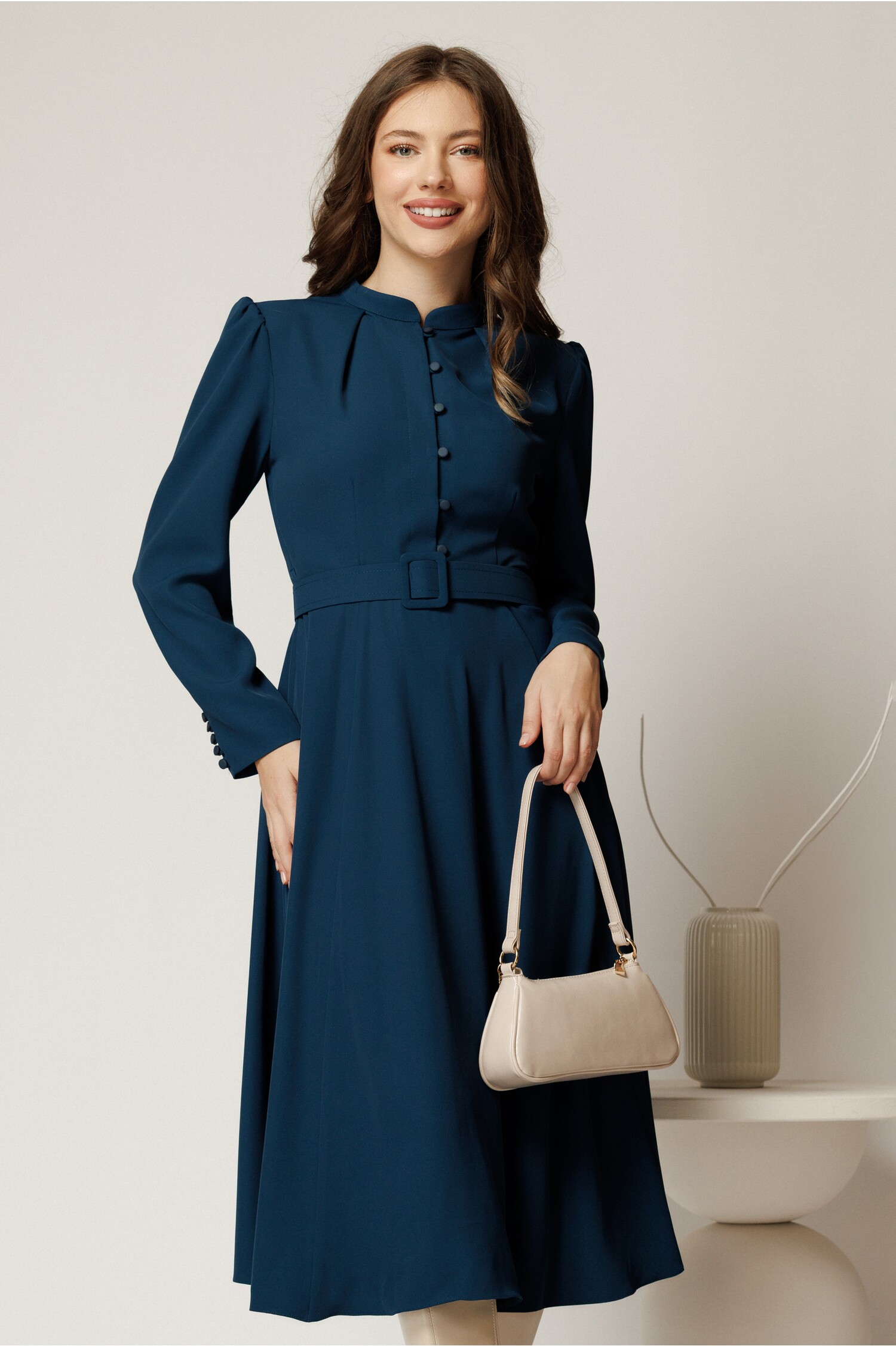 Rochie turcoaz DY fashion din triplu voal cu nasturi și curea Rochie turcoaz DY fashion din triplu voal cu nasturi și curea