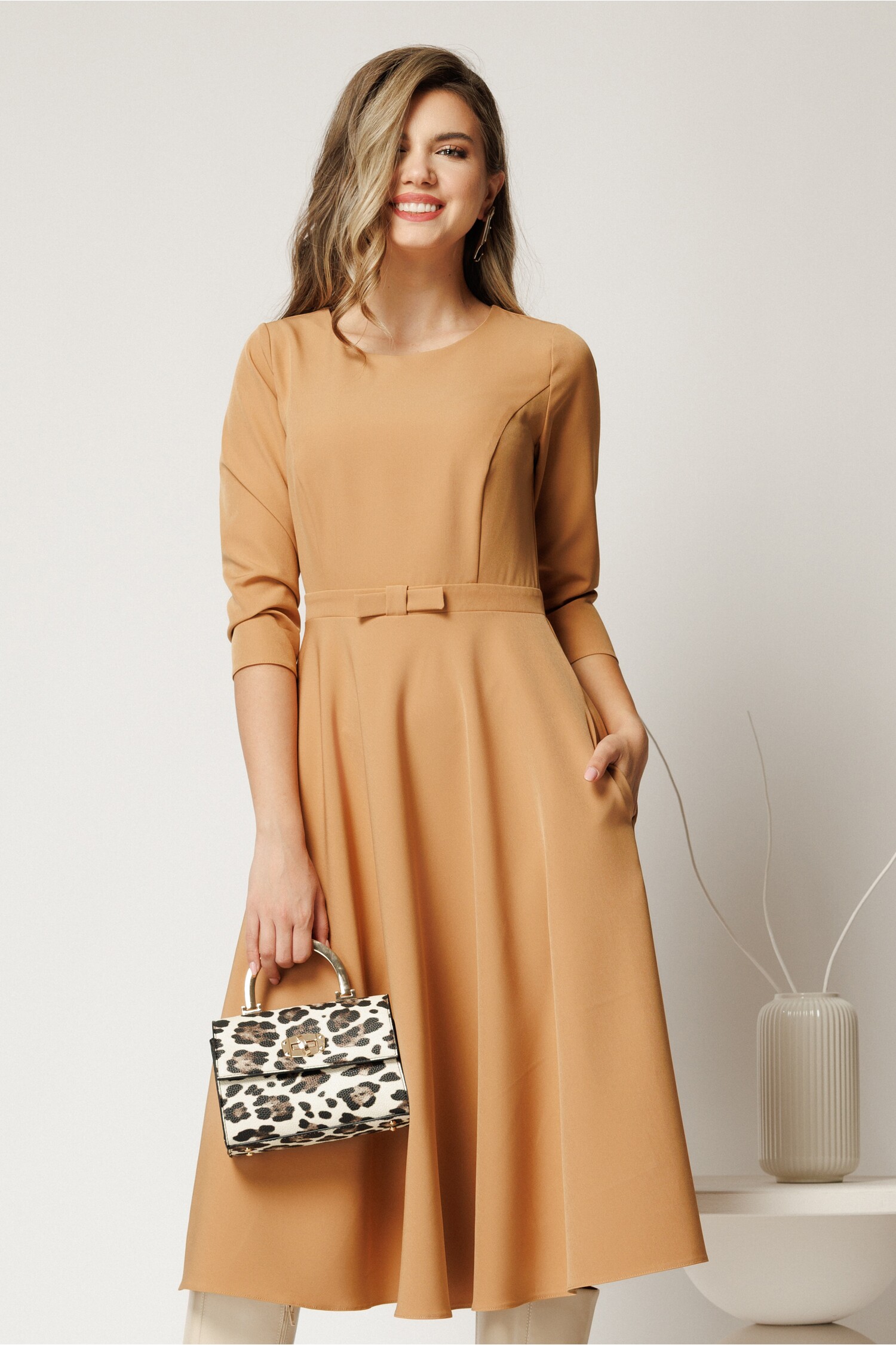 Rochie colore camel DY fashion midi office Rochie colore camel DY fashion midi office