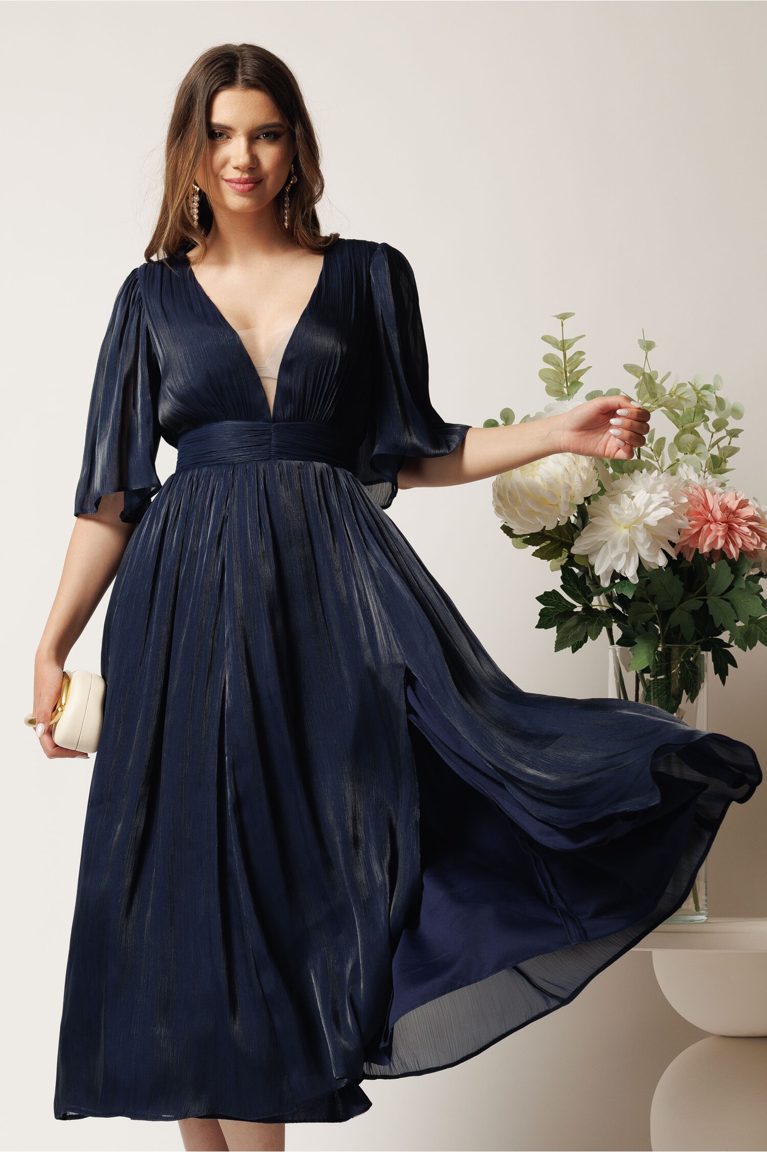 Rochie midi DY fashion bleumarin din voal cu tull la decolteu și crăpătură Rochie midi DY fashion bleumarin din voal cu tull la decolteu și crăpătură