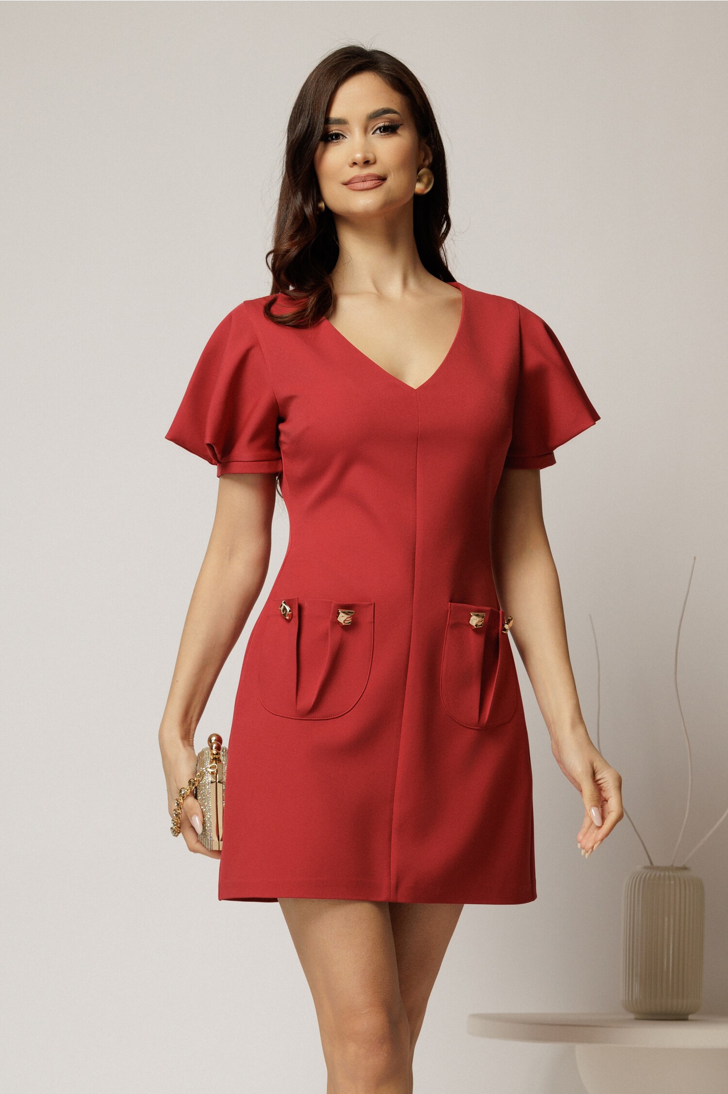 Rochie scurtă caramizie DY fashion cu croi drept și buzunare Rochie scurtă caramizie DY fashion cu croi drept și buzunare