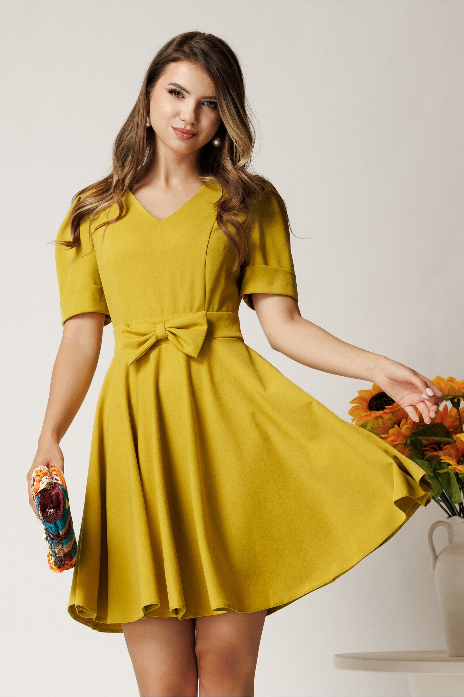 Rochie scurtă verde lime în cloș cu fundă la talie, DY fashion Rochie scurtă verde lime în cloș cu fundă la talie, DY fashion