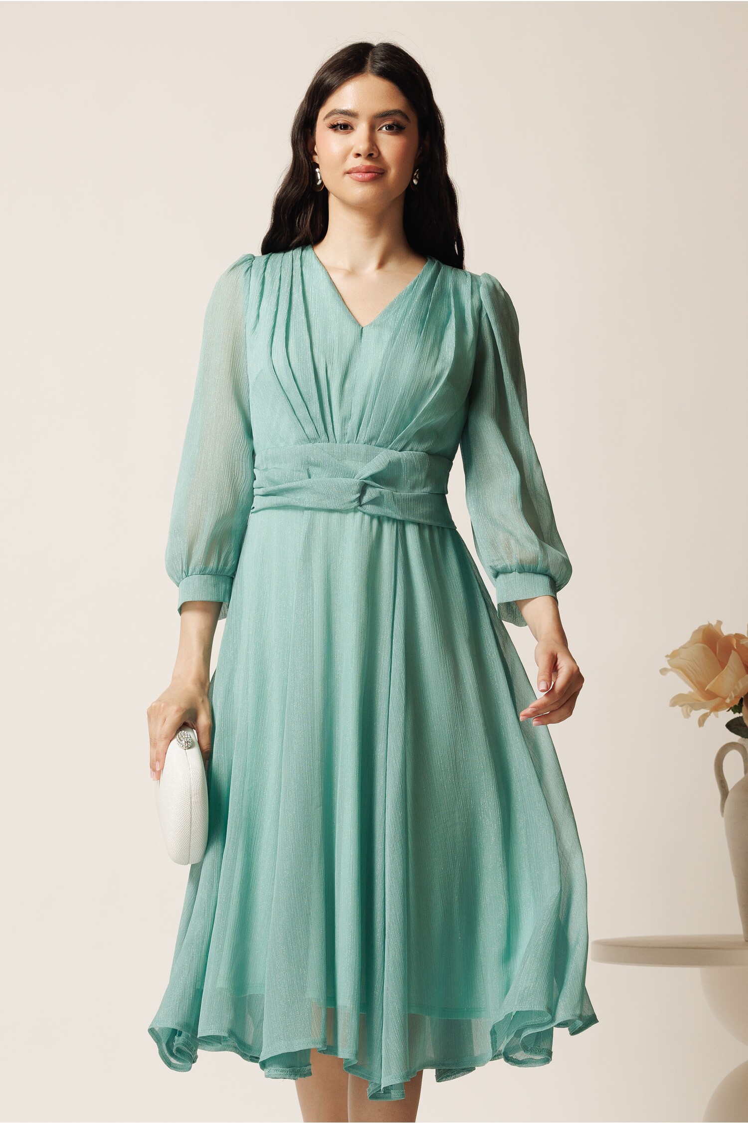 Rochie midi verde mint în clos din voal cu fir lurex – Ella Collection Gina Rochie midi verde mint în clos din voal cu fir lurex – Ella Collection Gina