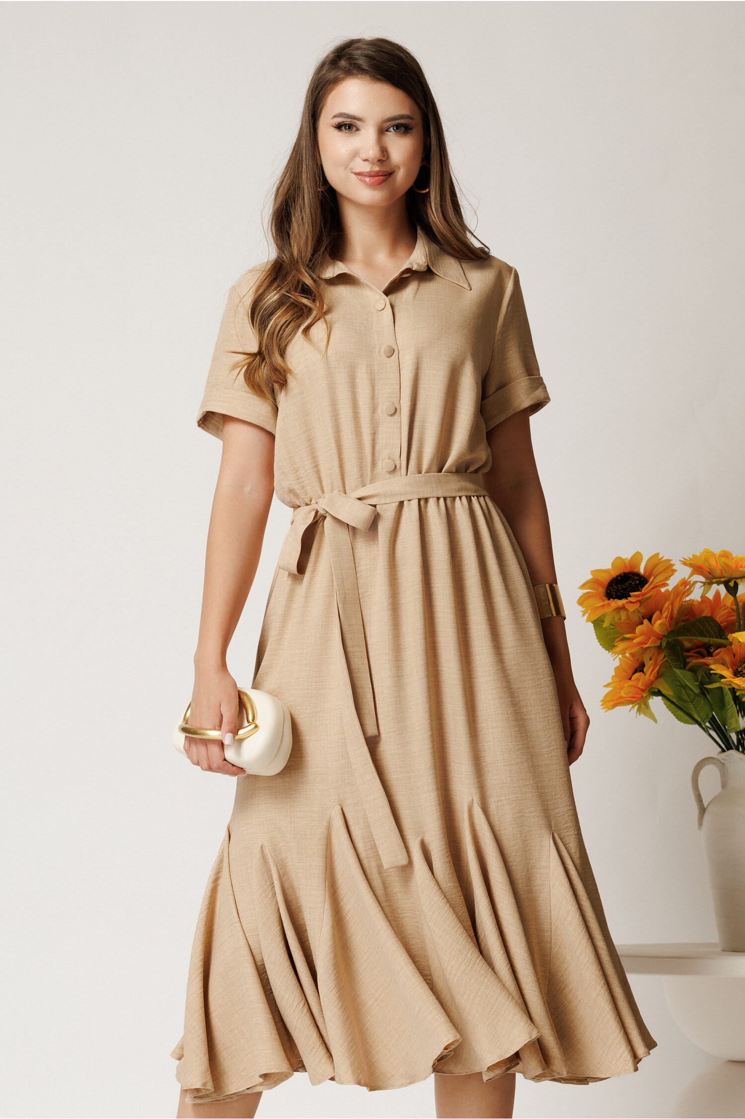 Rochie midi bej din viscoză în clos cu nasturi și cordon – DY Fashion Rochie midi bej din viscoză în clos cu nasturi și cordon – DY Fashion