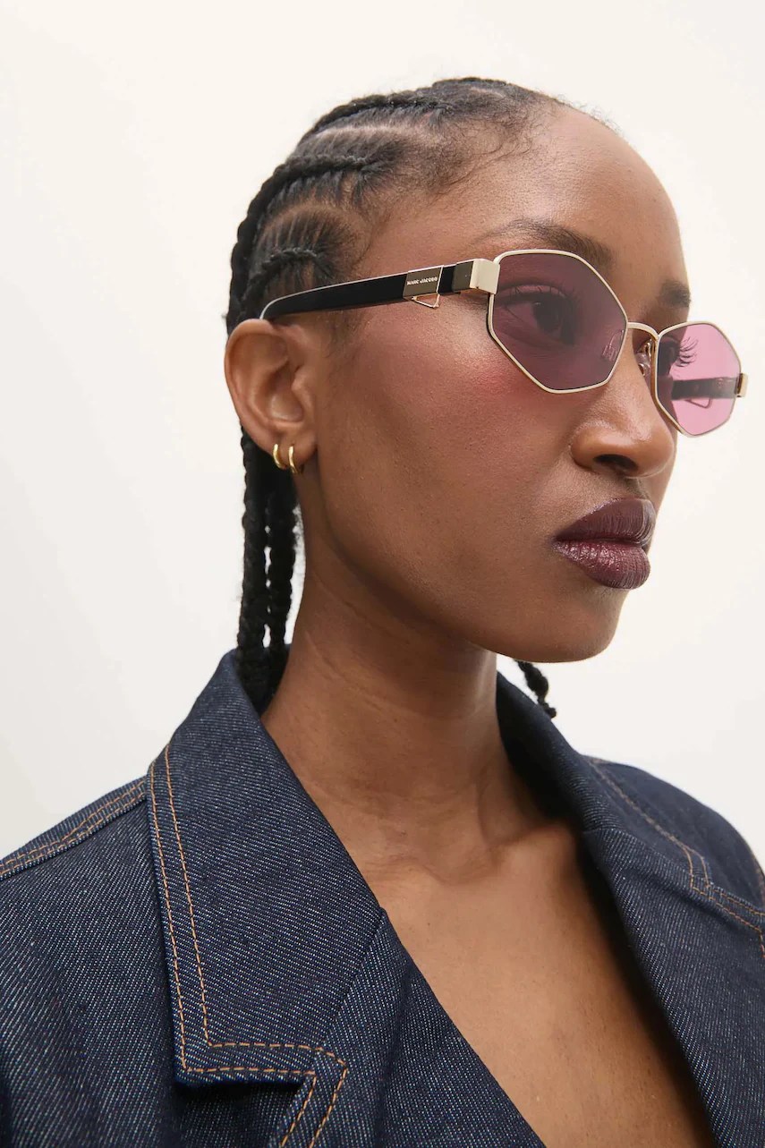 Ochelari de soare marc jacobs – stil și protecție Ochelari de soare marc jacobs - stil și protecție