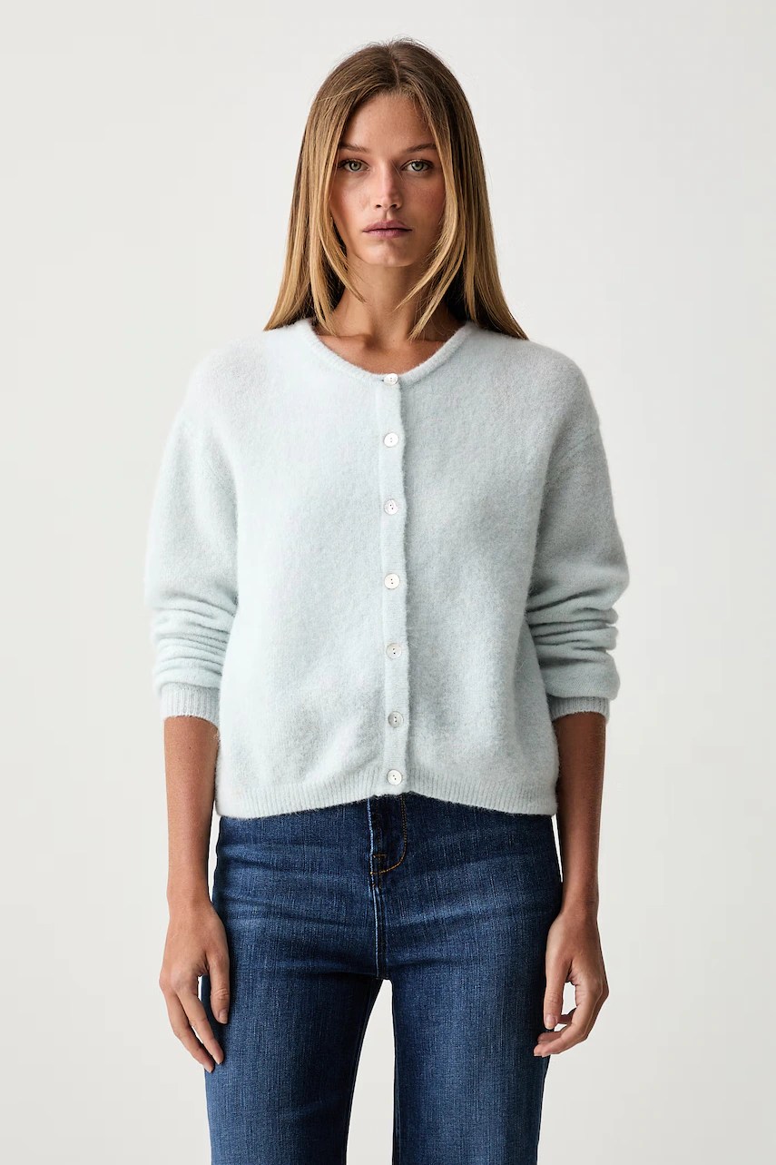 Cardigan pentru femei din lână GILET ML COL ROND – American Vintage Cardigan pentru femei din lână GILET ML COL ROND – American Vintage