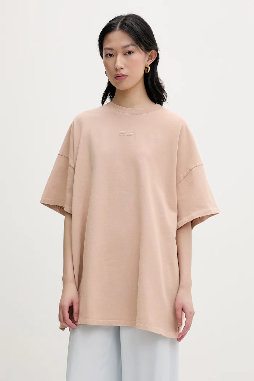 Tricou de damă gestuz din bumbac Tricou de damă gestuz din bumbac