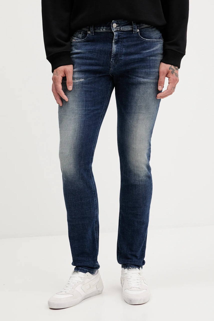 Blugi diesel 1979 SLEENKER l.32 pentru bărbați Blugi diesel 1979 SLEENKER l.32 pentru bărbați