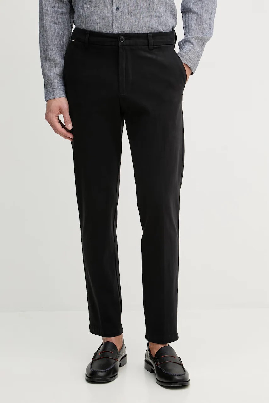 Pantaloni BOSS – croială lejeră și stil modern Pantaloni BOSS - croială lejeră și stil modern