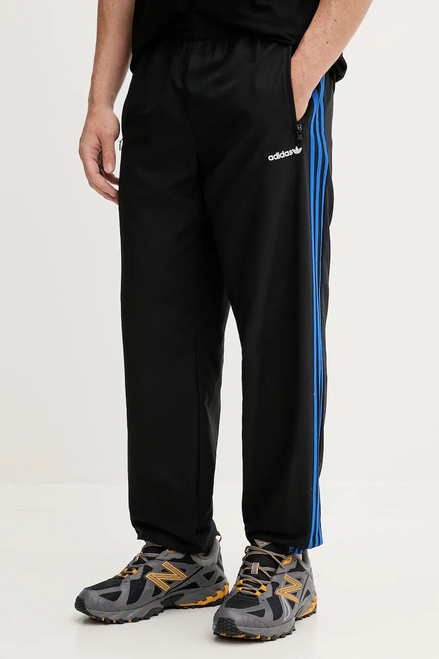 Pantaloni de trening adidas originals brushed WVN Pantaloni de trening adidas originals brushed WVN
