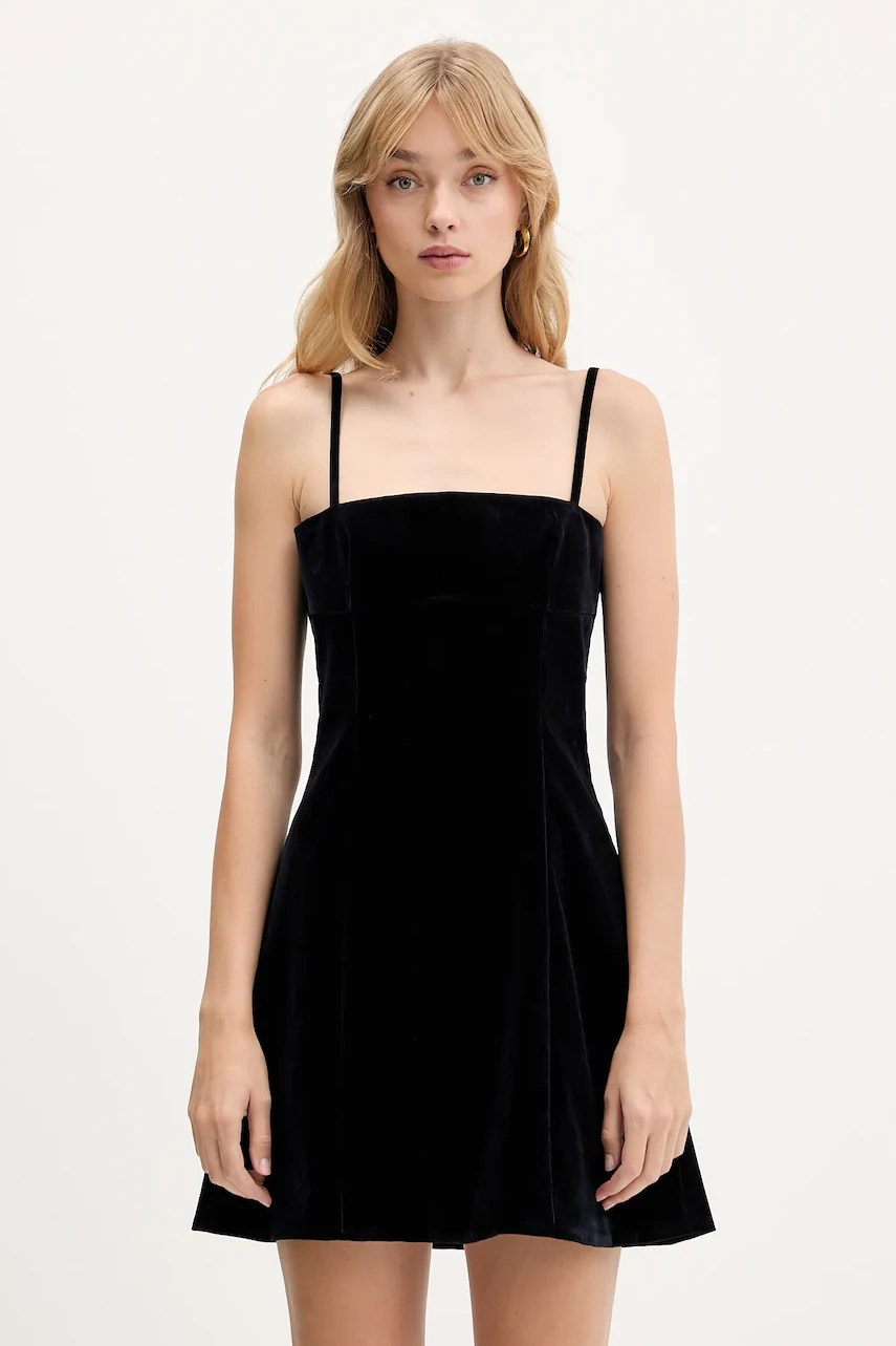 Rochie de catifea rotate Rochie de catifea rotate