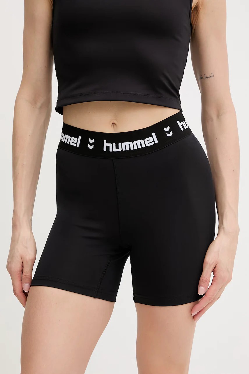 Pantaloni scurți de antrenament hummel Pantaloni scurți de antrenament hummel