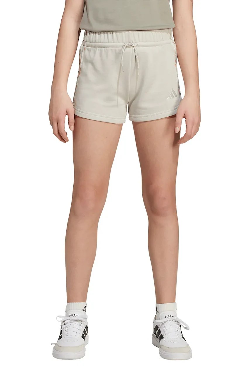 Pantaloni scurți adidas pentru copii confortabili Pantaloni scurți adidas pentru copii confortabili