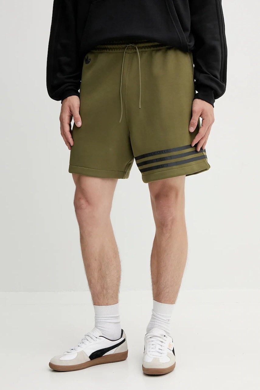 Pantaloni scurți adidas originals Neuclassics Pantaloni scurți adidas originals Neuclassics