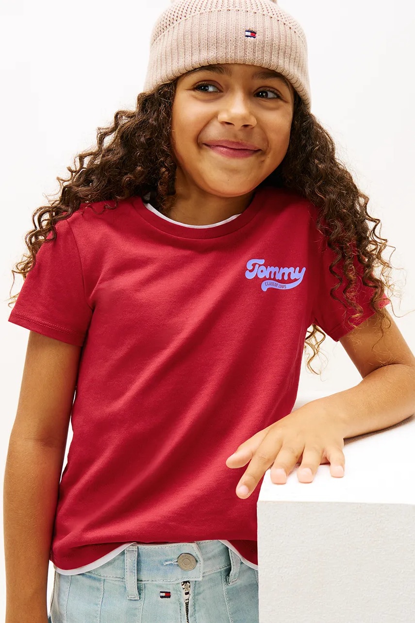 Tricou tommy hilfiger – design simplu și elegant Tricou tommy hilfiger - design simplu și elegant