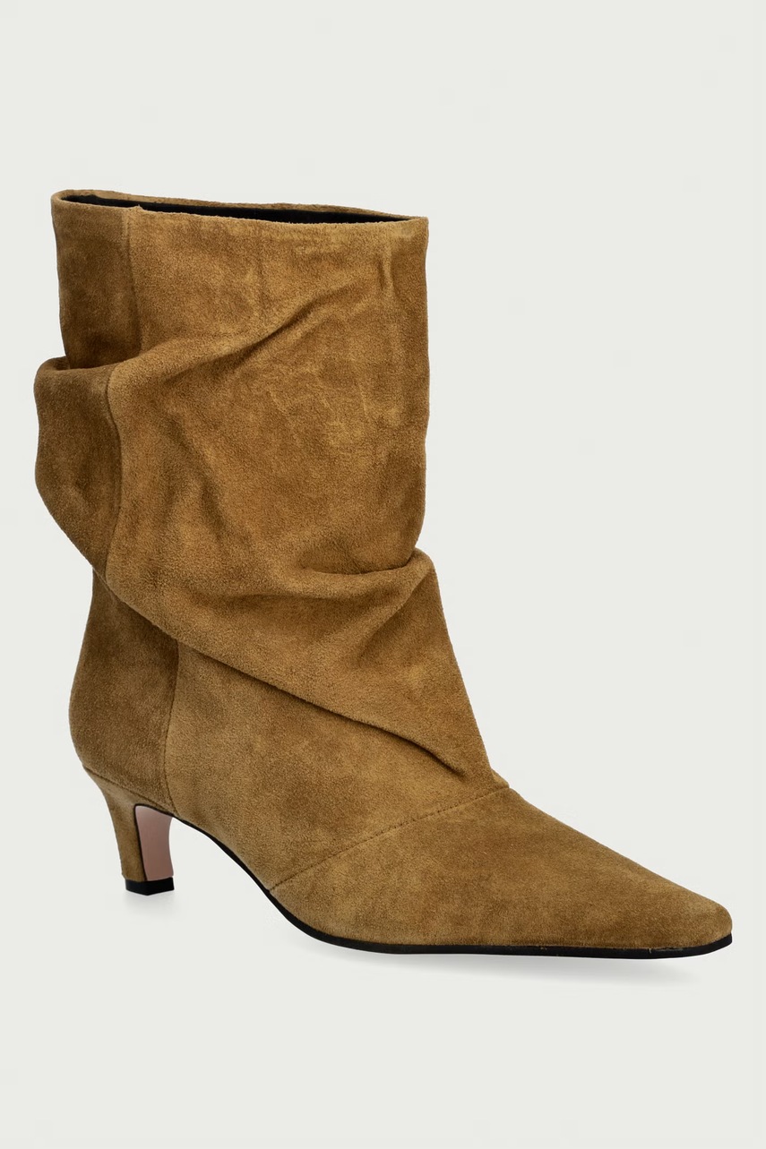 Botine pentru femei din piele întoarsă Vexa – Steve Madden Botine pentru femei din piele întoarsă Vexa – Steve Madden