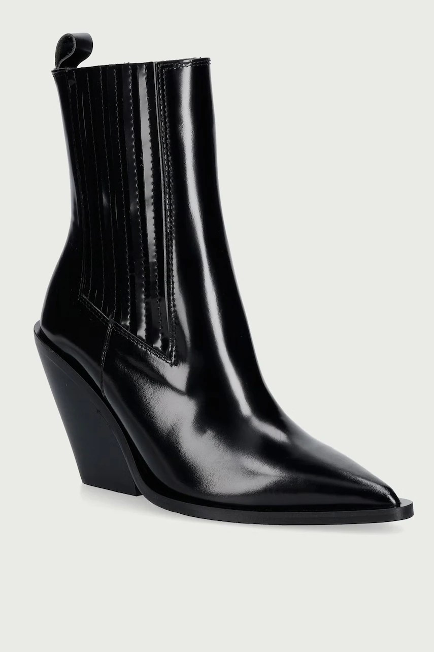 Ghete scurte pentru femei din piele VEGAS – Souliers Martinez Ghete scurte pentru femei din piele VEGAS – Souliers Martinez