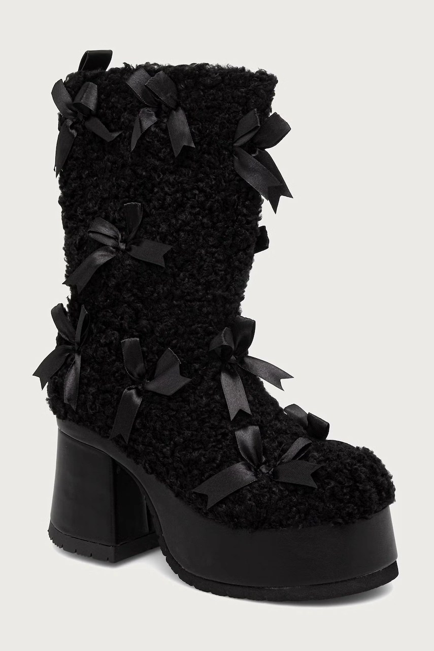 Botine cu toc pentru femei Kensei Shearling – Koi Footwear Botine cu toc pentru femei Kensei Shearling – Koi Footwear