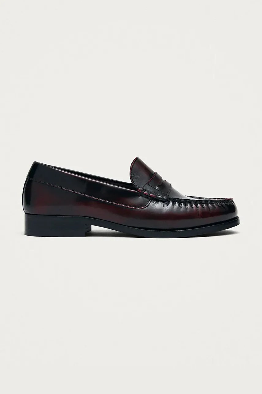 Mocasini din piele pentru femei – Rivet – ALOHAS Mocasini din piele pentru femei – Rivet – ALOHAS
