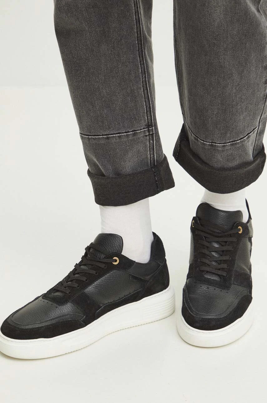 Sneakers medicine Sneakers medicine