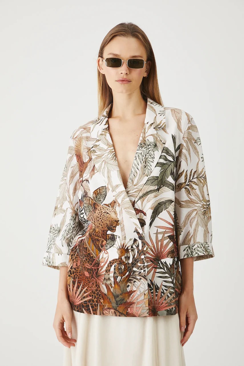 Kimono medicine din amestec de in Kimono medicine din amestec de in