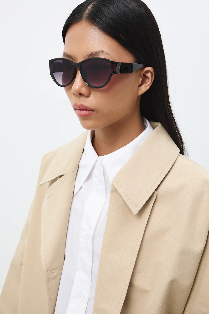 Ochelari de soare medicine, cat eye, pentru femei Ochelari de soare medicine, cat eye, pentru femei