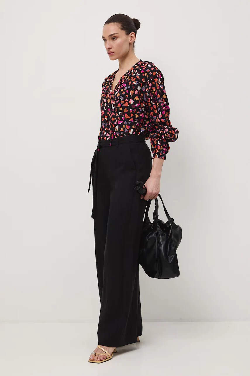 Bluză medicine pentru femei, cu amestec de vâscoză Bluză medicine pentru femei, cu amestec de vâscoză