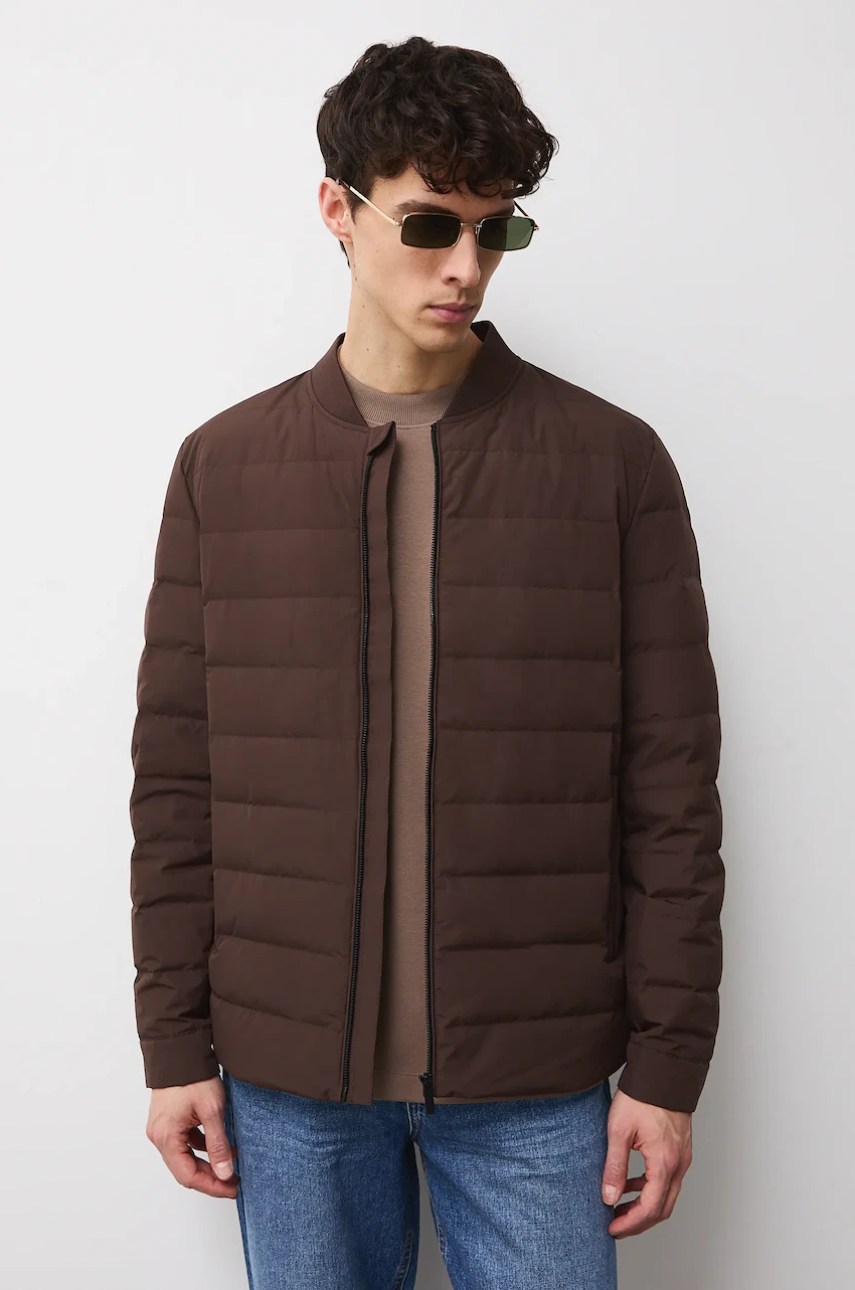 Geacă din puf medicine Geacă din puf medicine