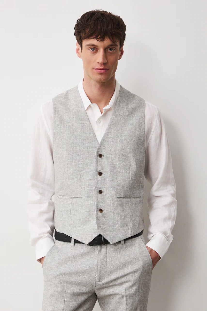 Vastă elegantă pentru bărbați cu un singur rând de nasturi, din bumbac și in Vastă elegantă pentru bărbați cu un singur rând de nasturi, din bumbac și in