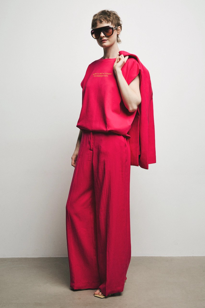 Pantaloni wide leg de femei din vâscoză medicine Pantaloni wide leg de femei din vâscoză medicine