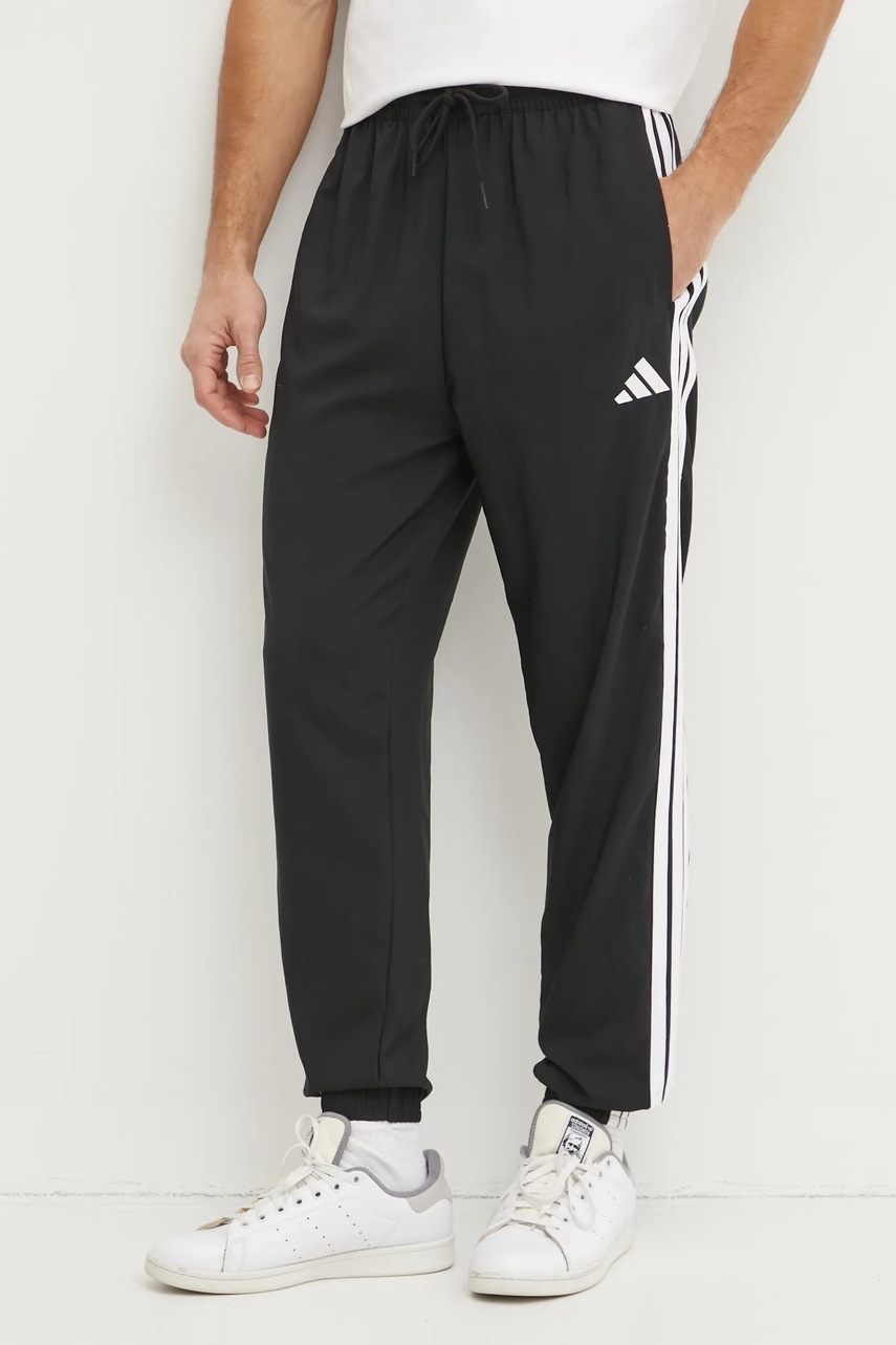 Pantaloni adidas Essentials Pantaloni adidas Essentials