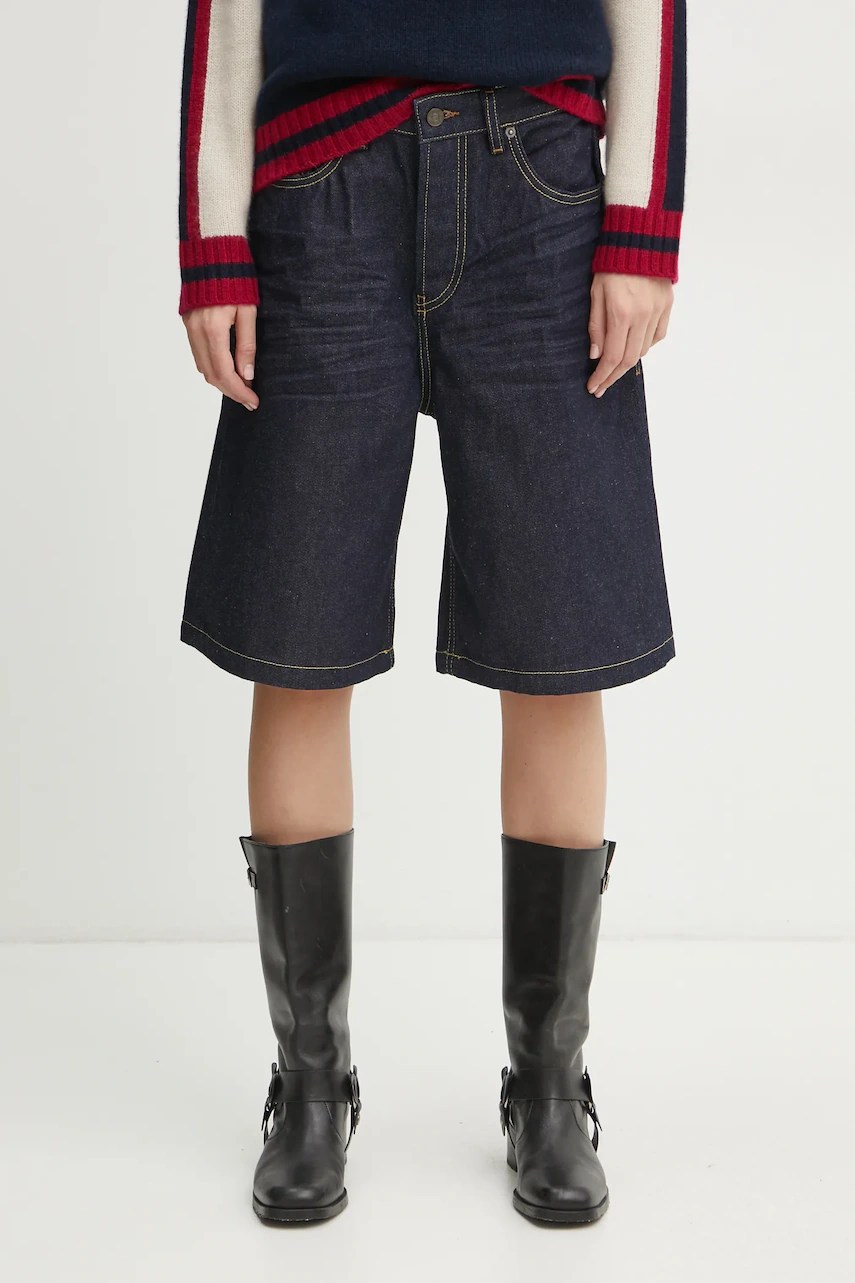 Pantaloni scurți jeans diesel DE-SIRE-SHORT Pantaloni scurți jeans diesel DE-SIRE-SHORT