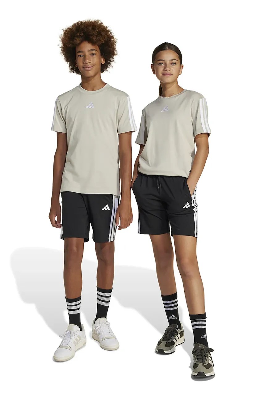 Pantaloni scurți adidas din bumbac pentru copii Pantaloni scurți adidas din bumbac pentru copii