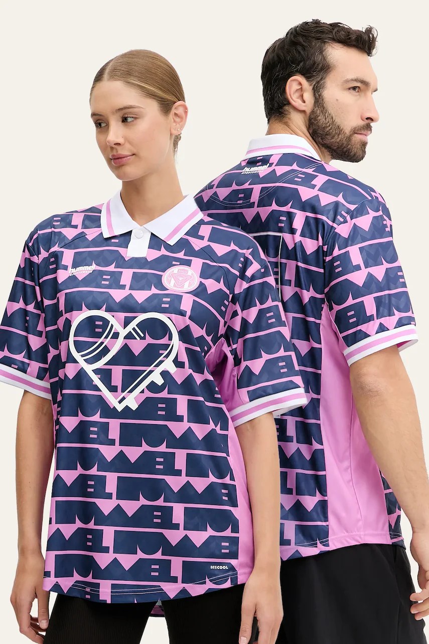 Tricou polo hummel x Community Love Tricou polo hummel x Community Love