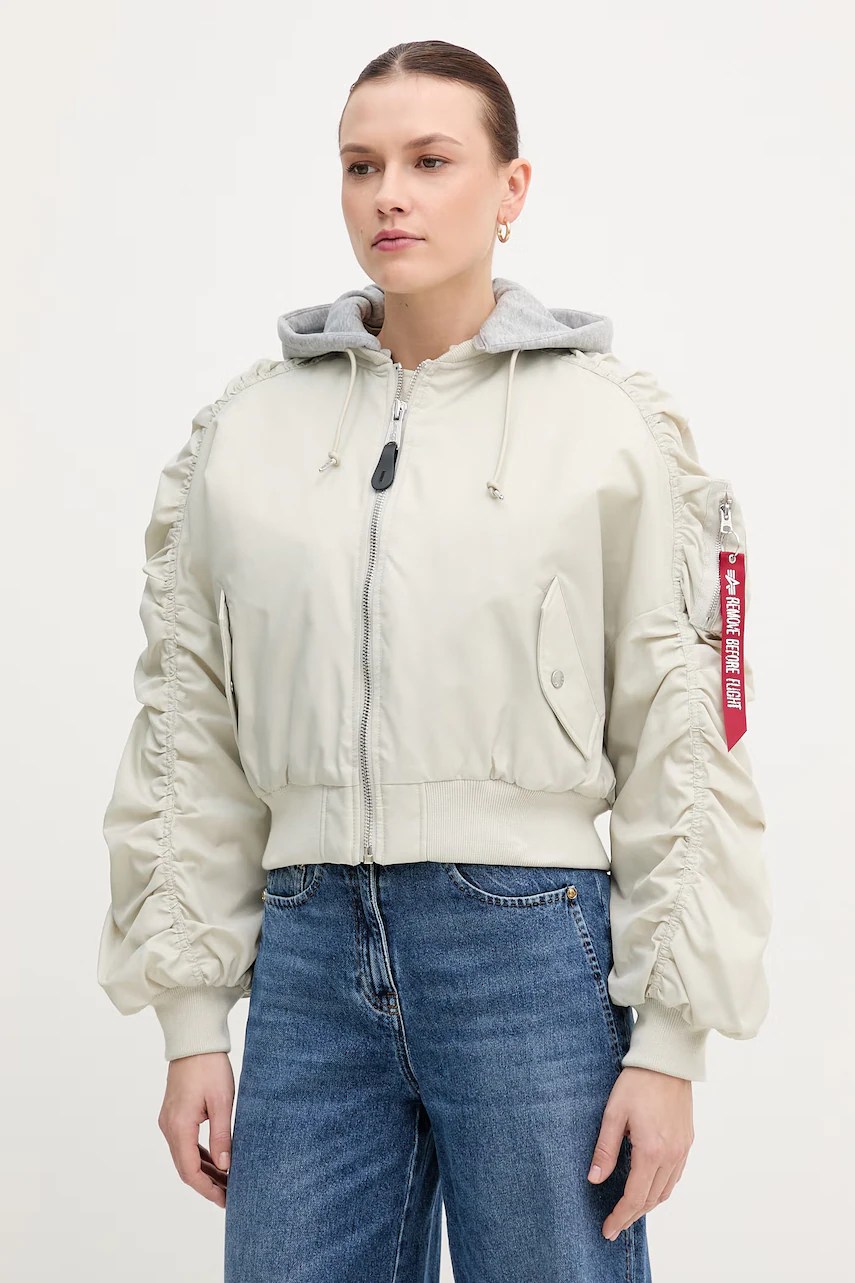 Geacă alpha industries short hooded bomber light w Geacă alpha industries short hooded bomber light w