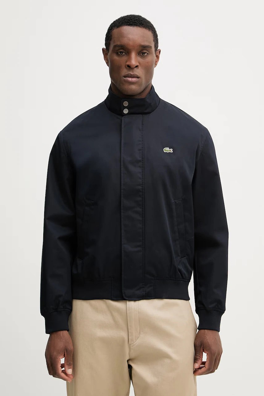 Geacă lacoste pentru bărbați – model impermeabil Geacă lacoste pentru bărbați - model impermeabil