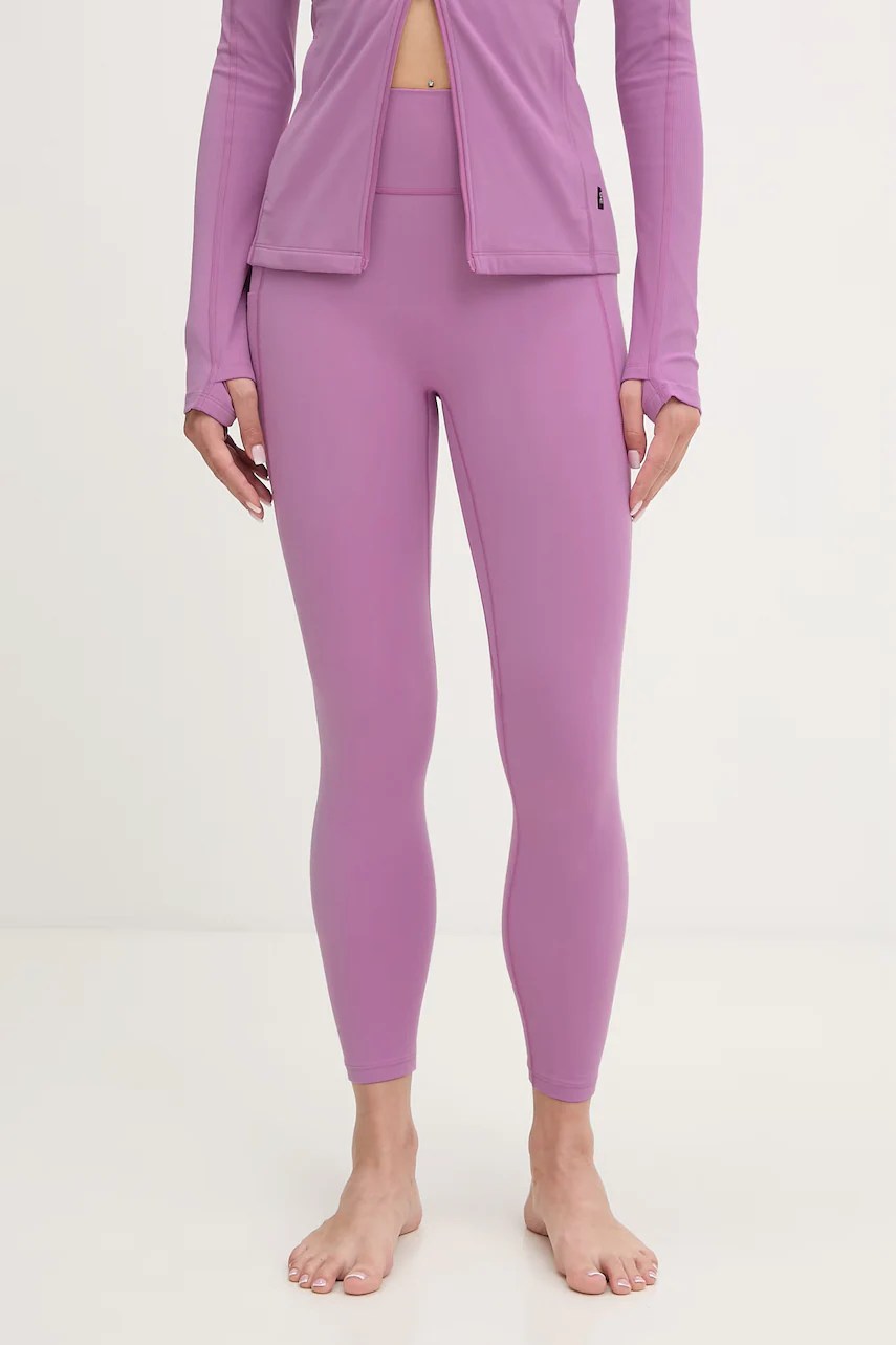 On Studio femeiesc On Studio femeiesc