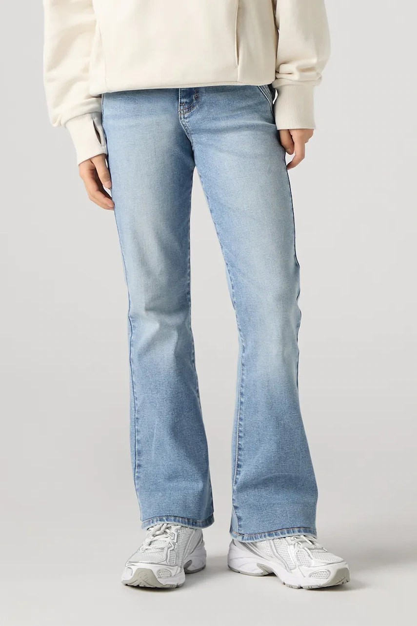 Blugi copii levi’s 726 FLARE cu detalii la buzunare Blugi copii levi’s 726 FLARE cu detalii la buzunare