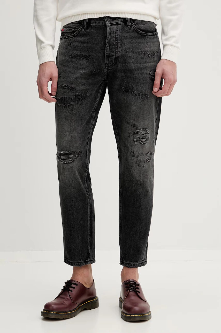 Blugi HUGO 634 pentru bărbați – stil modern Blugi HUGO 634 pentru bărbați - stil modern